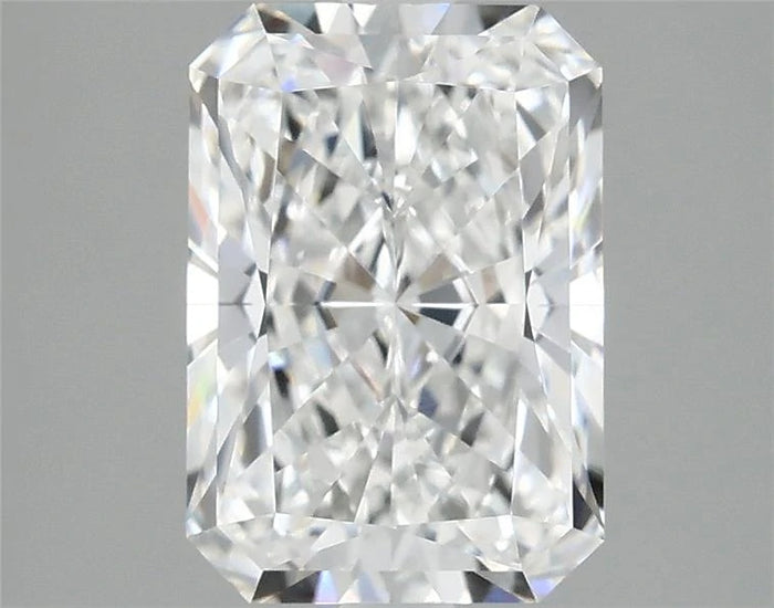 2.52 Carat · RADIANT · E · VVS2 · IGI · Excellent Cut