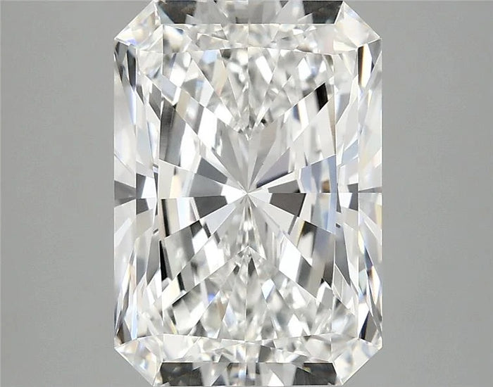 3.84 Carat · RADIANT · E · VVS2 · IGI · Excellent Cut