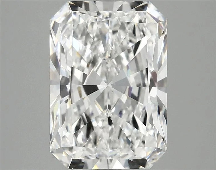 3.92 Carat · RADIANT · E · VVS2 · IGI · Excellent Cut