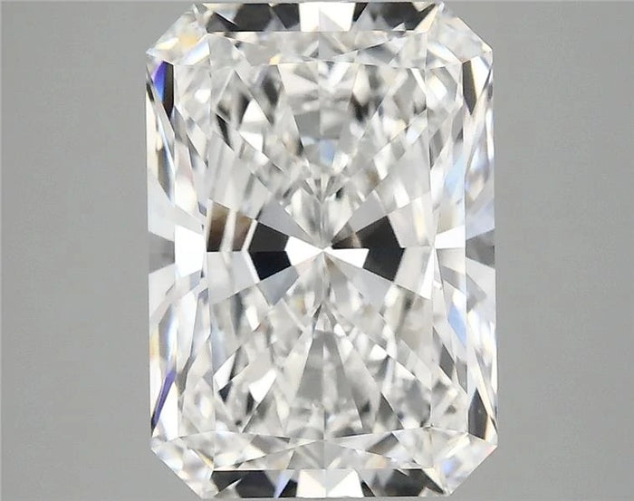 4.86 Carat · RADIANT · E · VS1 · IGI · Excellent Cut