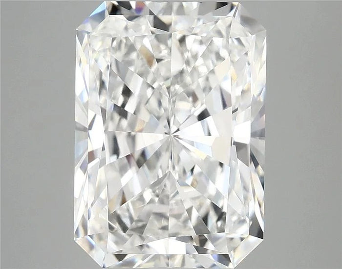 6.02 Carat · RADIANT · E · VVS2 · IGI · Excellent Cut