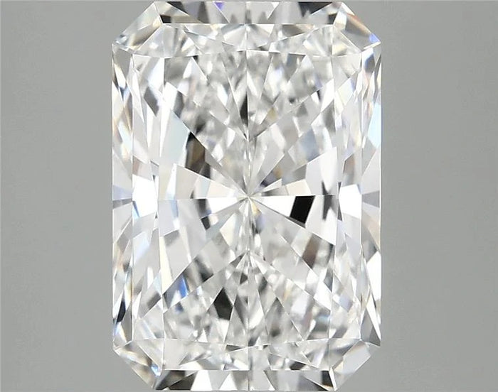 3.95 Carat · RADIANT · E · VVS2 · IGI · Excellent Cut