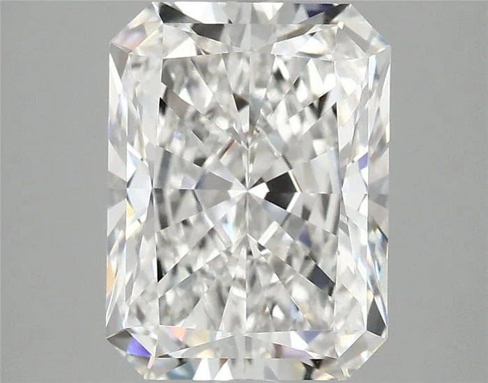 3.94 Carat · RADIANT · E · VVS2 · IGI · Excellent Cut