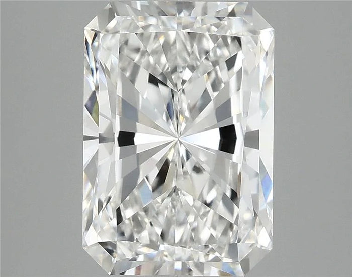 3.93 Carat · RADIANT · E · VVS2 · IGI · Excellent Cut