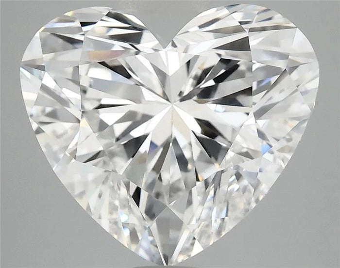 5.69 Carat · HEART · E · VS1 · IGI · Excellent Cut