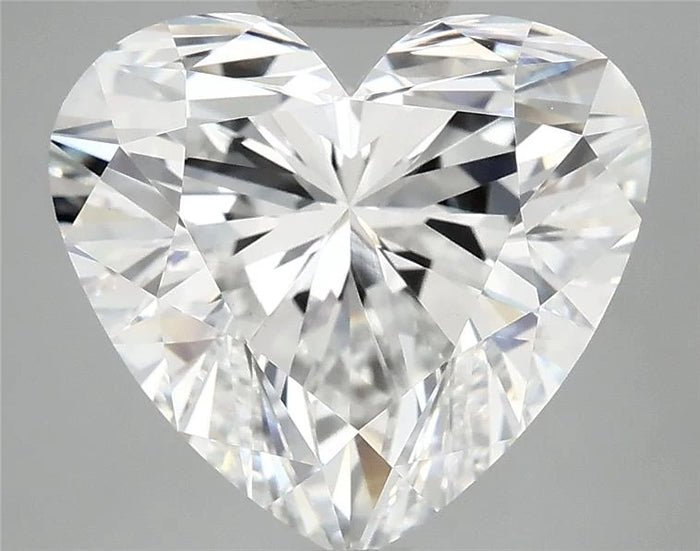 5.61 Carat · HEART · E · VVS2 · IGI · Excellent Cut