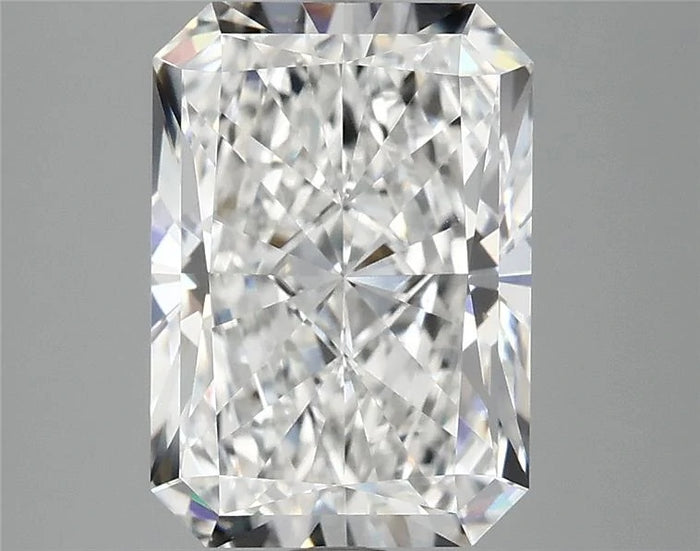 3.88 Carat · RADIANT · E · VVS2 · IGI · Excellent Cut