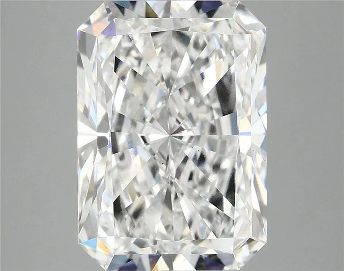 6.30 Carat · RADIANT · E · VS1 · IGI · Excellent Cut