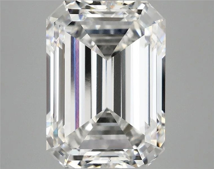 5.04 Carat · EMERALD · E · VVS2 · IGI · Excellent Cut
