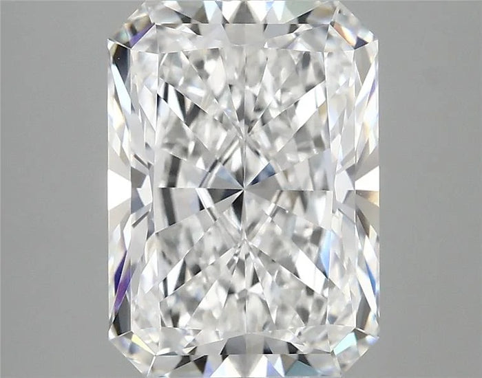 4.05 Carat · RADIANT · E · VVS2 · IGI · Excellent Cut