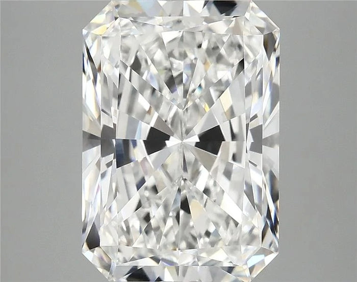 6.05 Carat · RADIANT · E · VVS2 · IGI · Excellent Cut