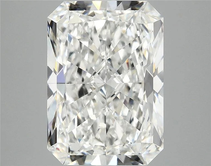 5.61 Carat · RADIANT · F · VVS2 · IGI · Excellent Cut