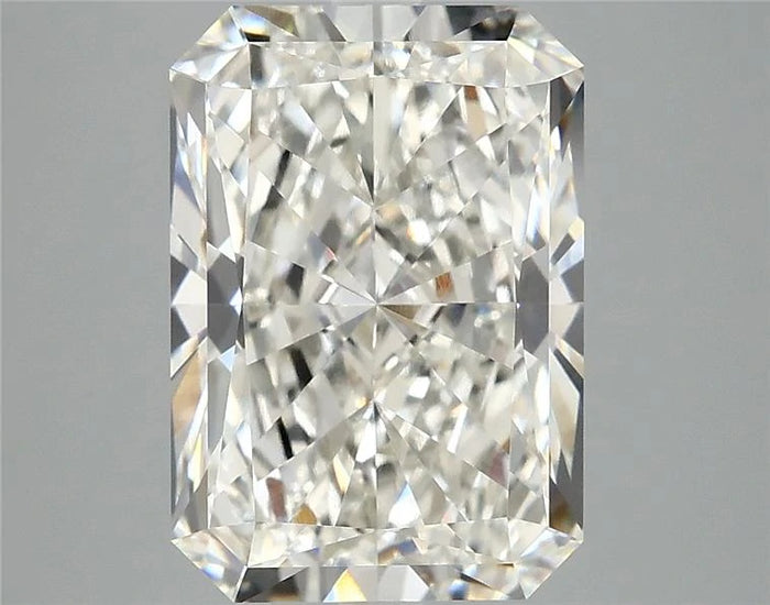 4.90 Carat · RADIANT · G · VVS2 · IGI · Excellent Cut