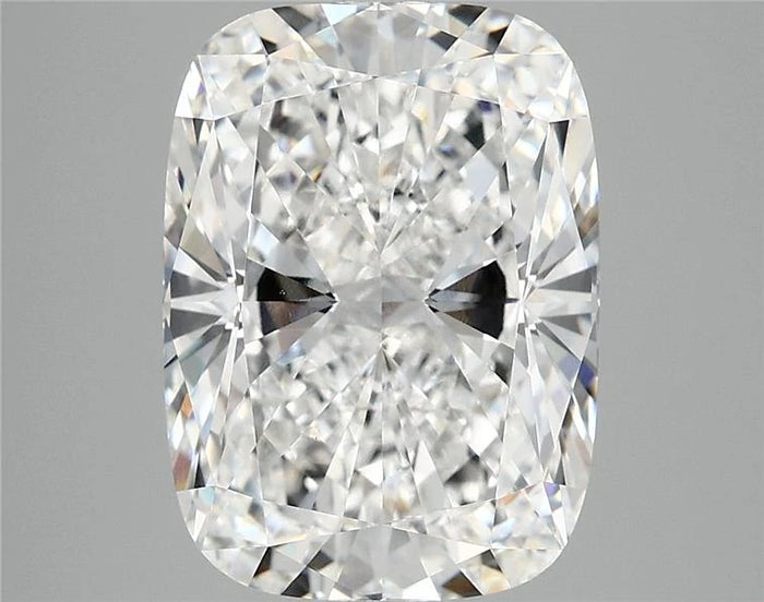 5.64 Carat · CUSHION · E · VVS2 · IGI · Excellent Cut
