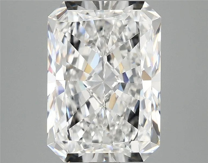 3.93 Carat · RADIANT · E · VVS2 · IGI · Excellent Cut