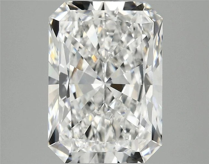 3.87 Carat · RADIANT · E · VVS2 · IGI · Excellent Cut