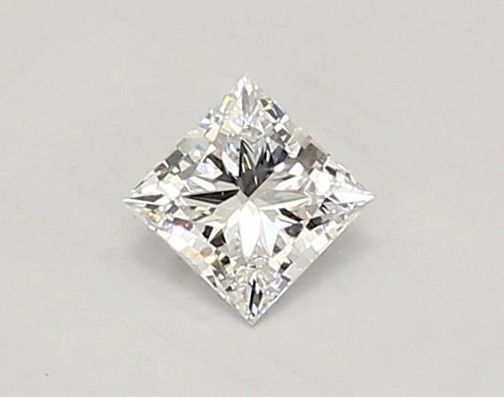 0.45 Carat · PRINCESS · E · VVS2 · IGI · Excellent Cut