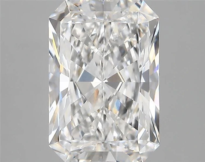 3.74 Carat · RADIANT · E · VVS2 · IGI · Excellent Cut