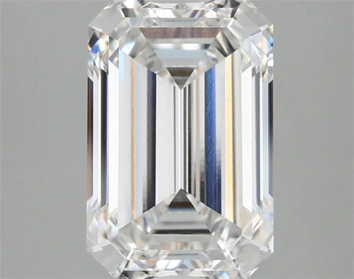 2.84 Carat · EMERALD · E · VVS1 · IGI · Excellent Cut
