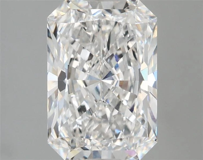 2.67 Carat · RADIANT · E · VVS2 · IGI · Excellent Cut