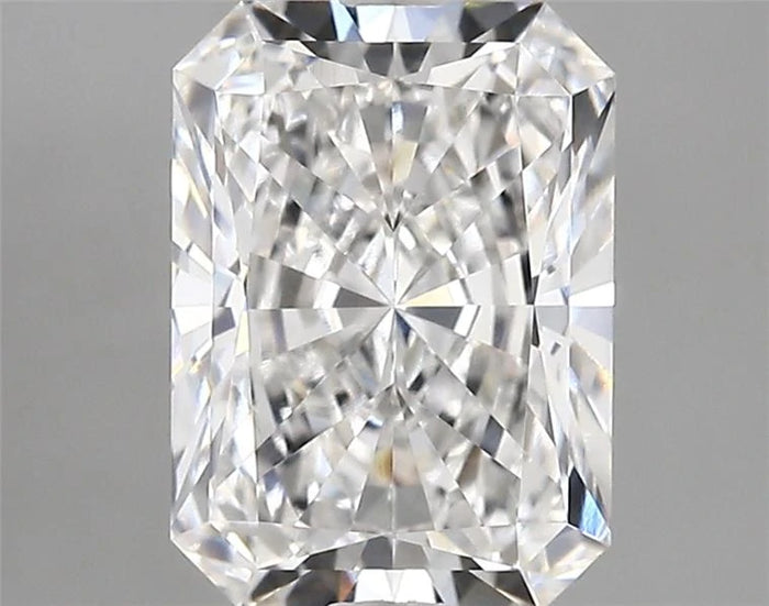 2.77 Carat · RADIANT · E · VVS1 · IGI · Excellent Cut