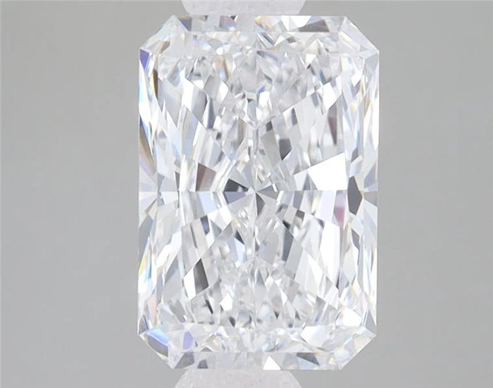 2.62 Carat · RADIANT · D · VVS2 · IGI · Excellent Cut