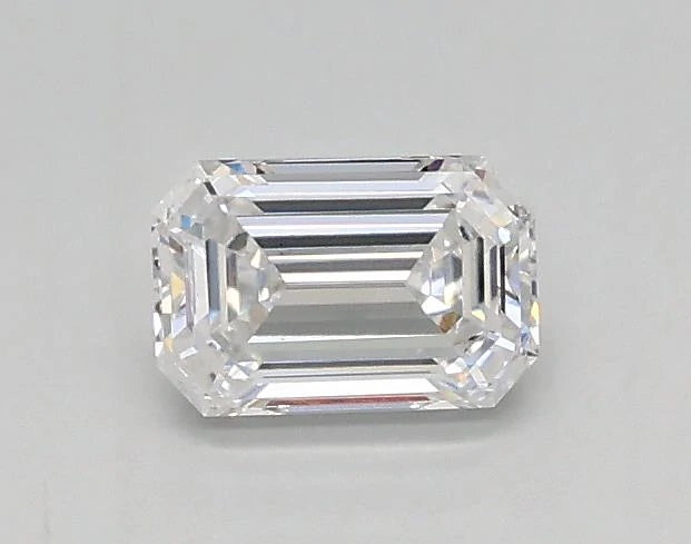 0.32 Carat · EMERALD · D · VVS2 · IGI · Very Good Cut