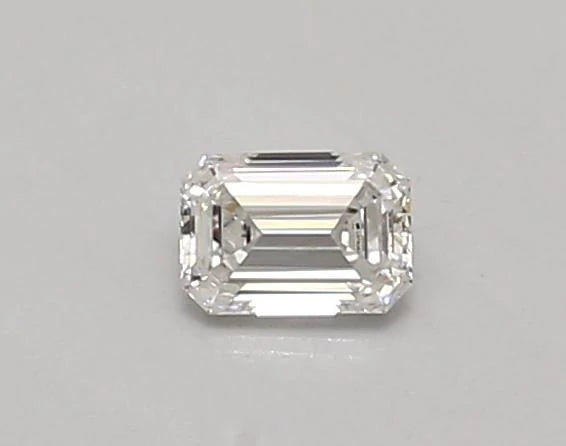 0.32 Carat · EMERALD · E · VVS1 · IGI · Excellent Cut