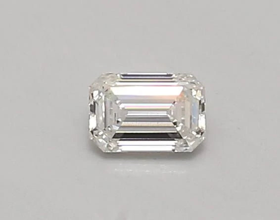 0.32 Carat · EMERALD · E · VVS1 · IGI · Excellent Cut