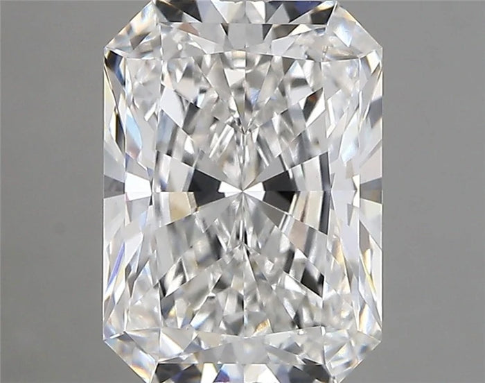 3.35 Carat · RADIANT · E · VVS2 · IGI · Excellent Cut