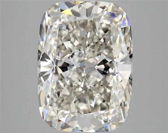 5.04 Carat · CUSHION · G · VVS2 · IGI · Excellent Cut