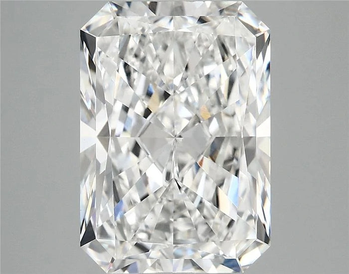 5.62 Carat · RADIANT · F · VVS2 · IGI · Excellent Cut