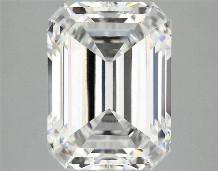 4.86 Carat · EMERALD · E · VVS2 · IGI · Excellent Cut