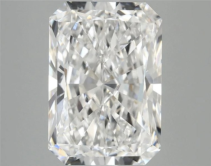 3.95 Carat · RADIANT · E · VVS2 · IGI · Excellent Cut