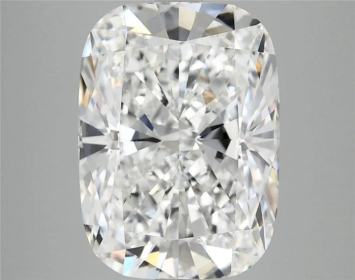 5.56 Carat · CUSHION · E · VS1 · IGI · Excellent Cut