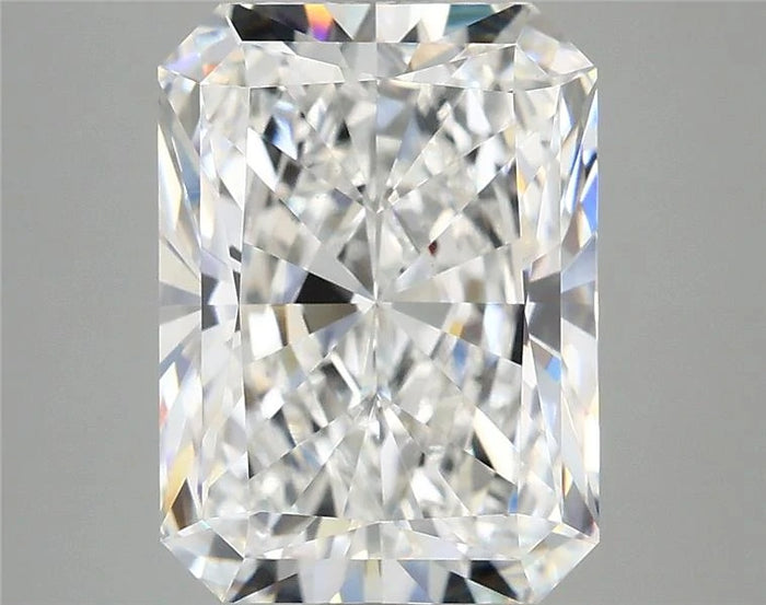 5.06 Carat · RADIANT · E · VVS2 · IGI · Excellent Cut