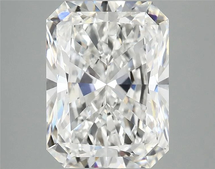 4.99 Carat · RADIANT · E · VVS2 · IGI · Excellent Cut