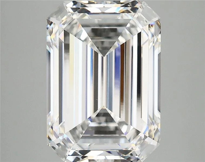 6.14 Carat · EMERALD · E · VS1 · IGI · Excellent Cut