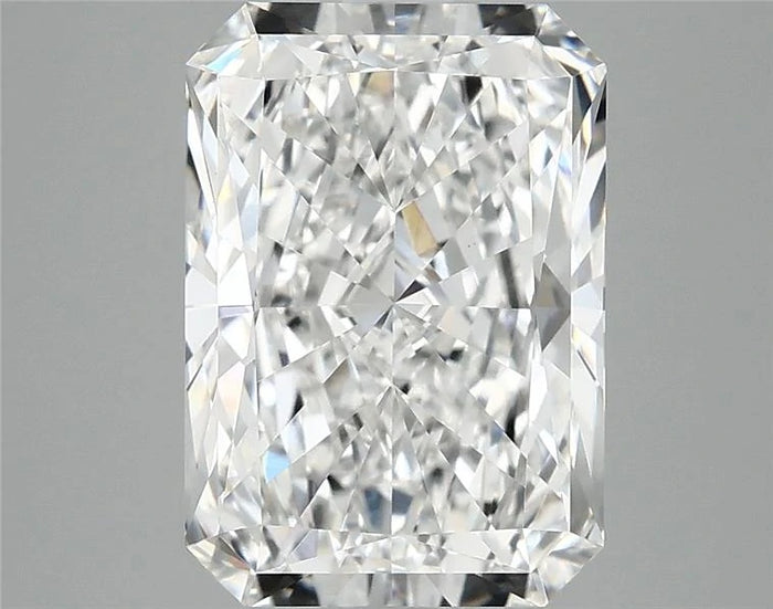 3.90 Carat · RADIANT · E · VS1 · IGI · Excellent Cut
