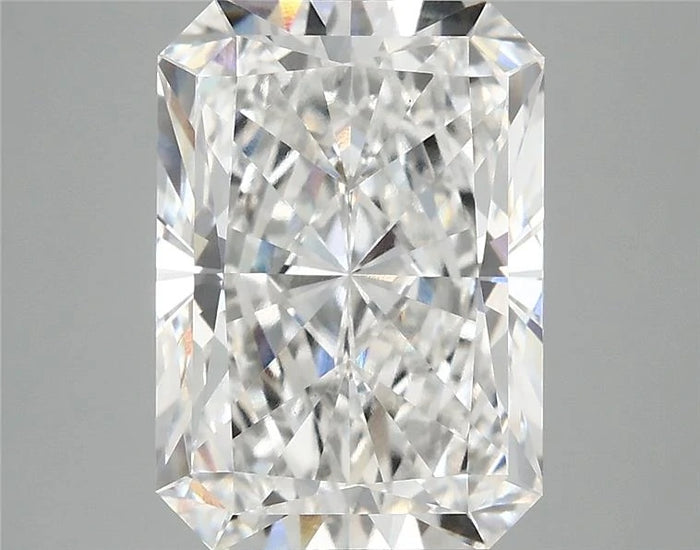 5.06 Carat · RADIANT · F · VVS2 · IGI · Excellent Cut