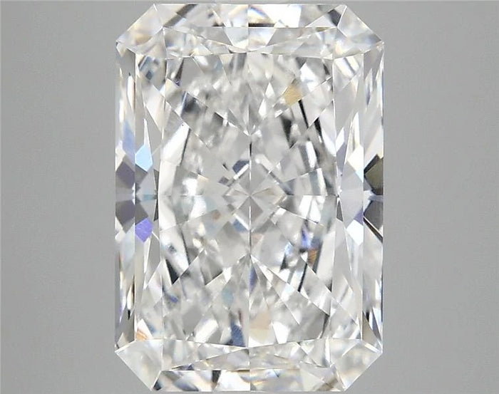 4.42 Carat · RADIANT · E · VVS2 · IGI · Excellent Cut