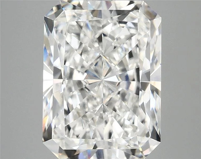 5.06 Carat · RADIANT · F · VVS2 · IGI · Excellent Cut