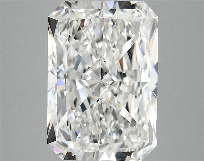 4.96 Carat · RADIANT · E · VVS2 · IGI · Excellent Cut