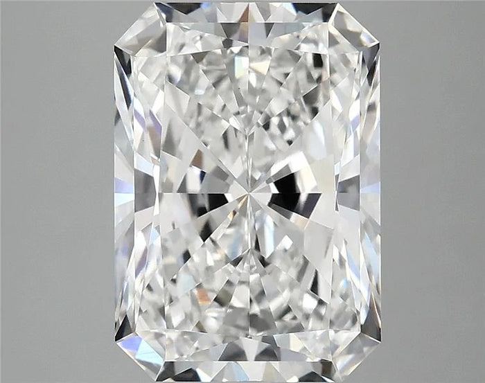 4.88 Carat · RADIANT · E · VVS2 · IGI · Excellent Cut