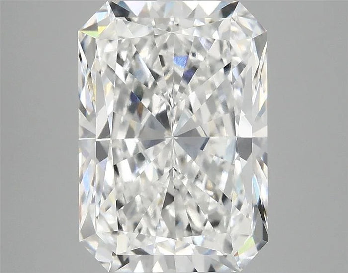 5.05 Carat · RADIANT · F · VVS2 · IGI · Excellent Cut