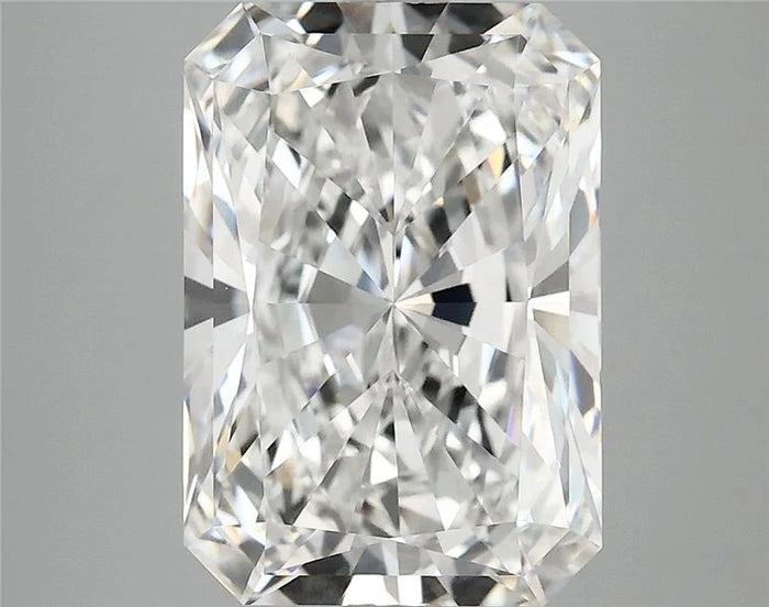5.21 Carat · RADIANT · F · VVS2 · IGI · Excellent Cut