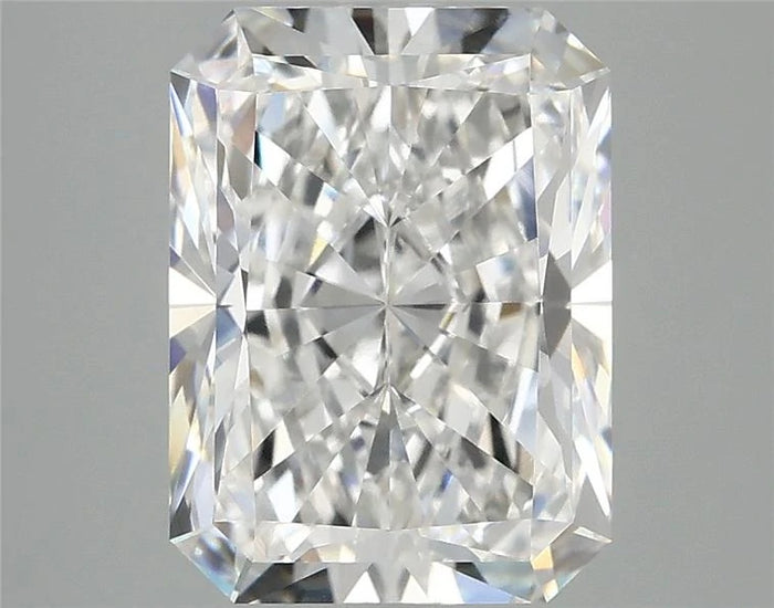 3.95 Carat · RADIANT · E · VVS2 · IGI · Excellent Cut
