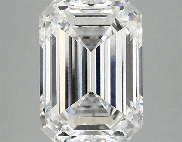 2.81 Carat · EMERALD · E · VS1 · IGI · Excellent Cut