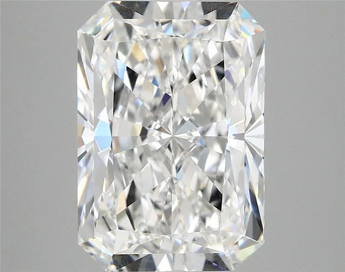 3.92 Carat · RADIANT · E · VS1 · IGI · Excellent Cut