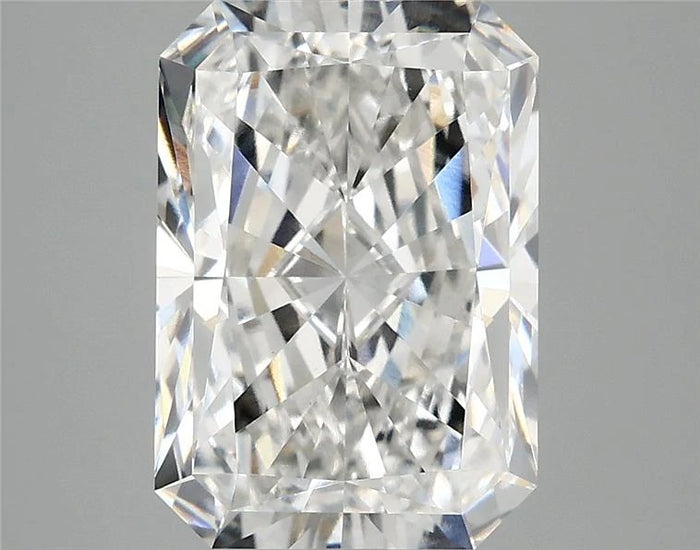 4.81 Carat · RADIANT · F · VVS2 · IGI · Excellent Cut